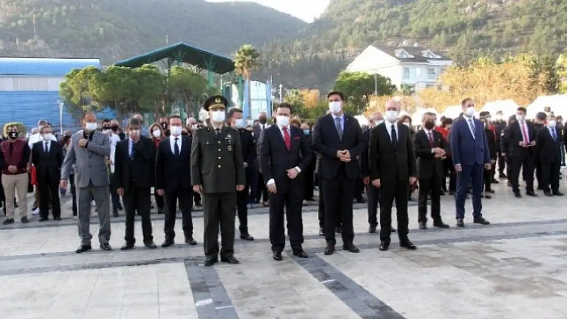 Fethiye 10 Kasımda Ulu Önderimizi Tören İle Andı