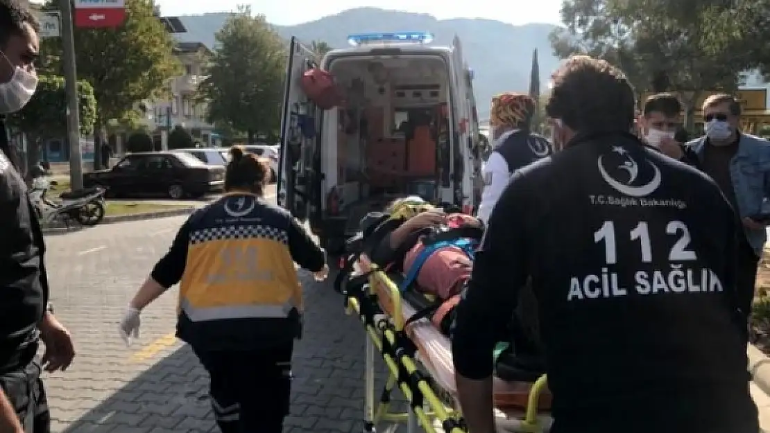 Fethiye'de, Kadın Motosiklet Sürücüsü Otomobille Çarpıştı!