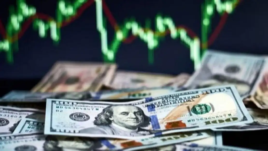 Haftaya Sert Düşüşle Başlayan Dolar 8 Liranın Altını Zorluyor