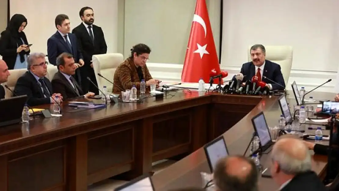 Koronavirüs Bilim Kurulu, Bakan Fahrettin Koca Başkanlığında Toplandı