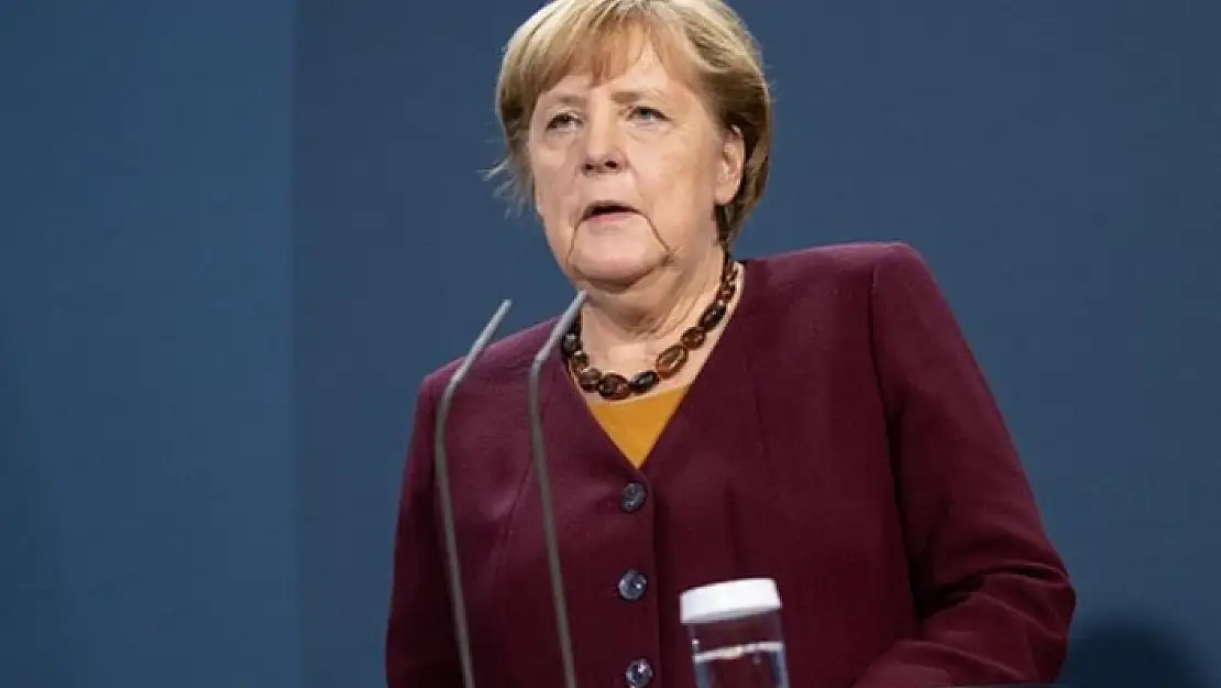 Merkel: Türkiye'ye Yaptırım İhtimali 10 Aralık'taki AB Zirvesinde Görüşülecek