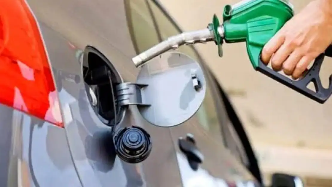 Motorine Gece Yarısından İtibaren Geçerli 10 Kuruş Zam!