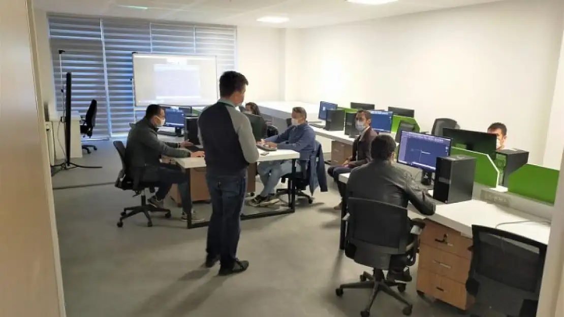 Muğla Büyükşehir Belediyesi'nden Autocad Eğitimi
