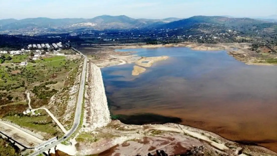 Bodrum'da Nüfus Arttı, Mumcular Barajı'nın Su Seviyesi Yüzde 30'a Düştü