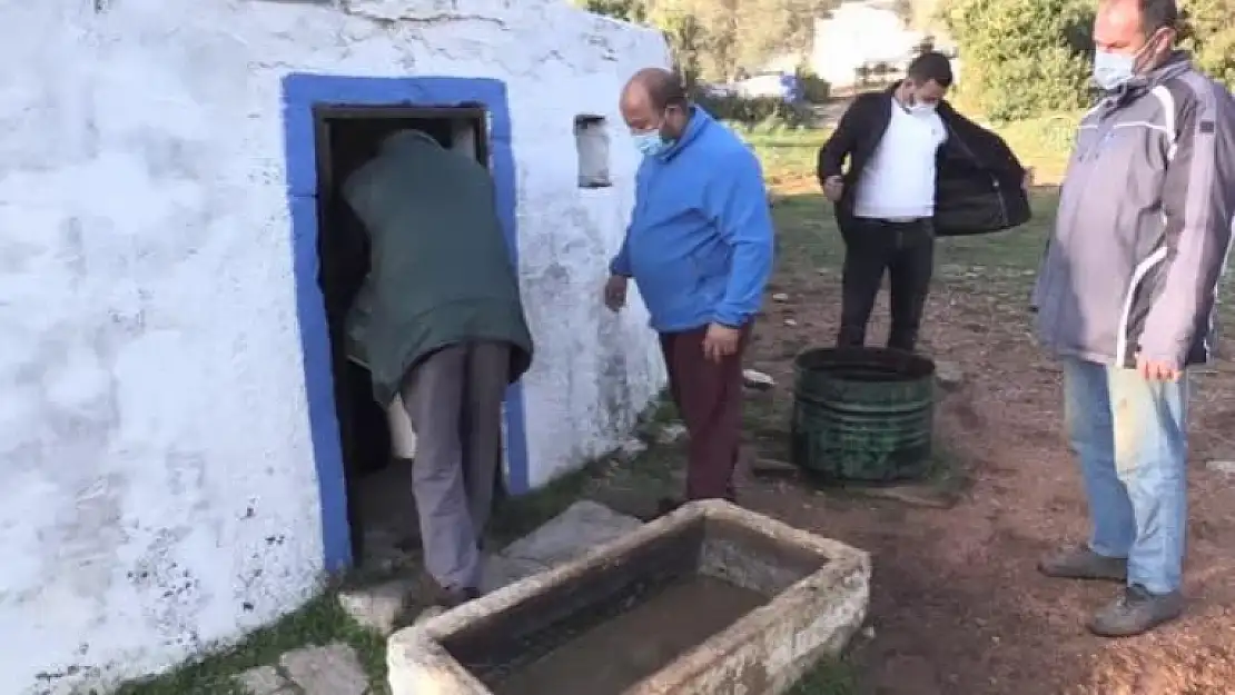 Bodrum'da Şebeke Suyu Verilemeyen Mahallede Su İhtiyacı Kuyulardan Karşılanıyor