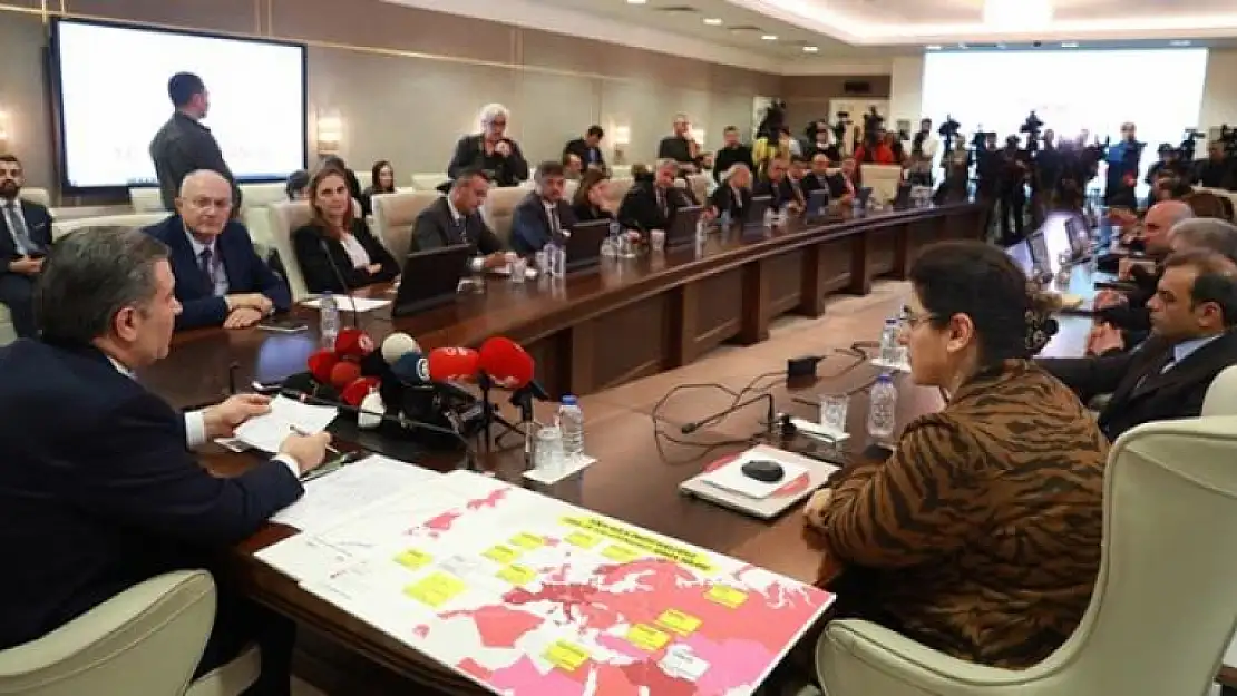 Prof. Dr. Özlü: Yılbaşında Dikkat Etmezsek 15-20 Gün Sonra Bedel Öderiz