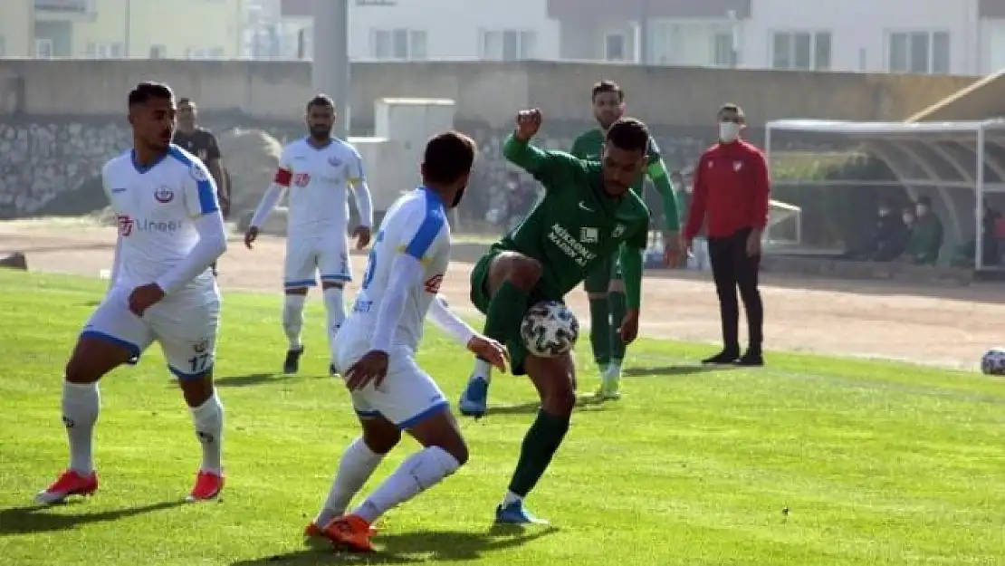 TFF 3. Lig: Muğlaspor: 0 - Siirt İl Özel İdare Spor: 1