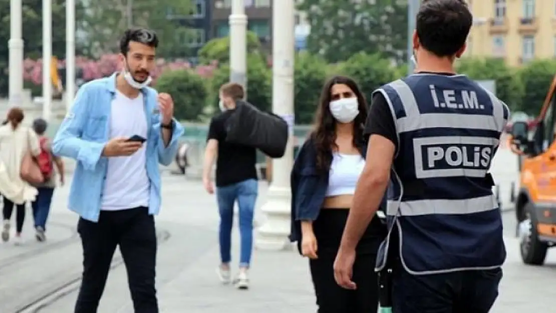 Yargıtay'dan Maske Kararı: Polis Ceza Kesemez, Caddelere Uyarı Levhası Asılmalı