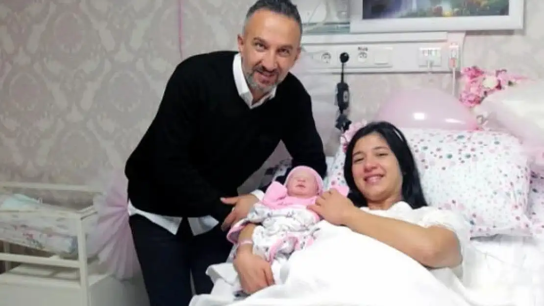 Muğla'da Yeni Yılın İlk Bebeğine 'Asya' İsmi Verildi