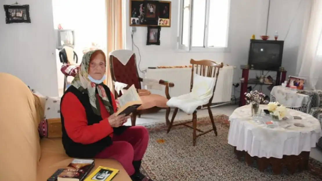Şefika Ninenin 'Öğrenmenin Yaşı Yoktur' Dedirten Azmi