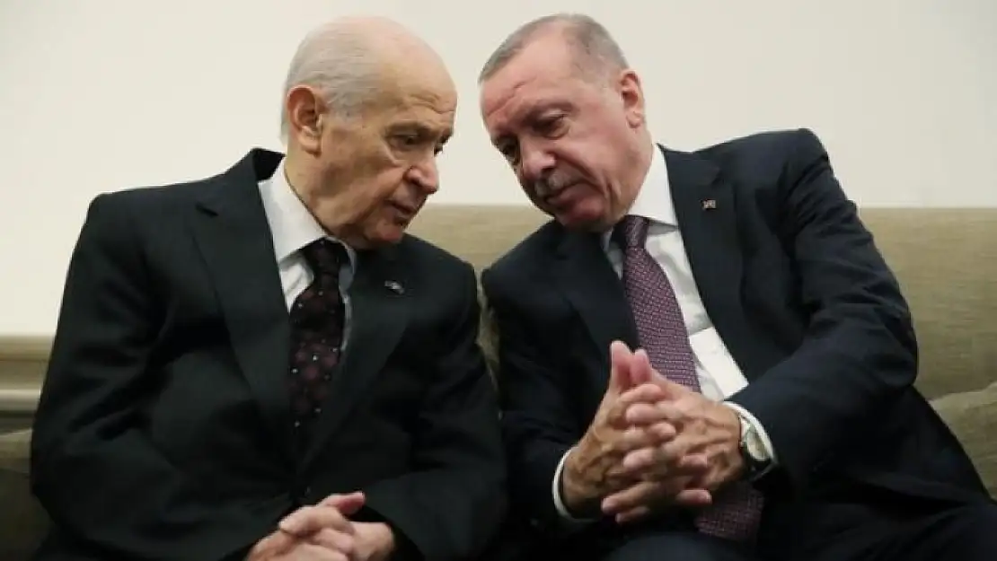 AK Parti, MHP'ye Sunacağı Çalışmaya Son Şeklini Verdi! Seçim Barajı Yüzde 7 Oluyor