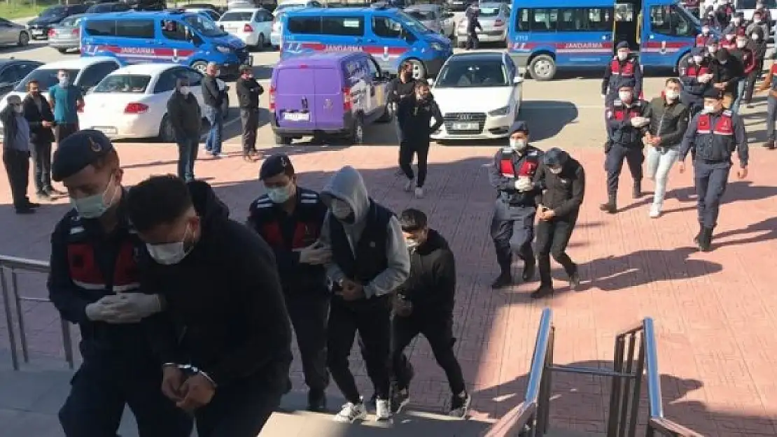 Bodrum'da Uyuşturucu Operasyonunda Yakalanan 12 Kişi Adli Kontrol Şartıyla Serbest Bırakıldı
