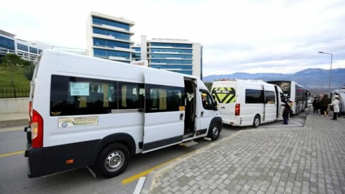 Muğla'da S Plakalı Araçlar İle Sağlık Çalışanları Ücretsiz Taşınıyor