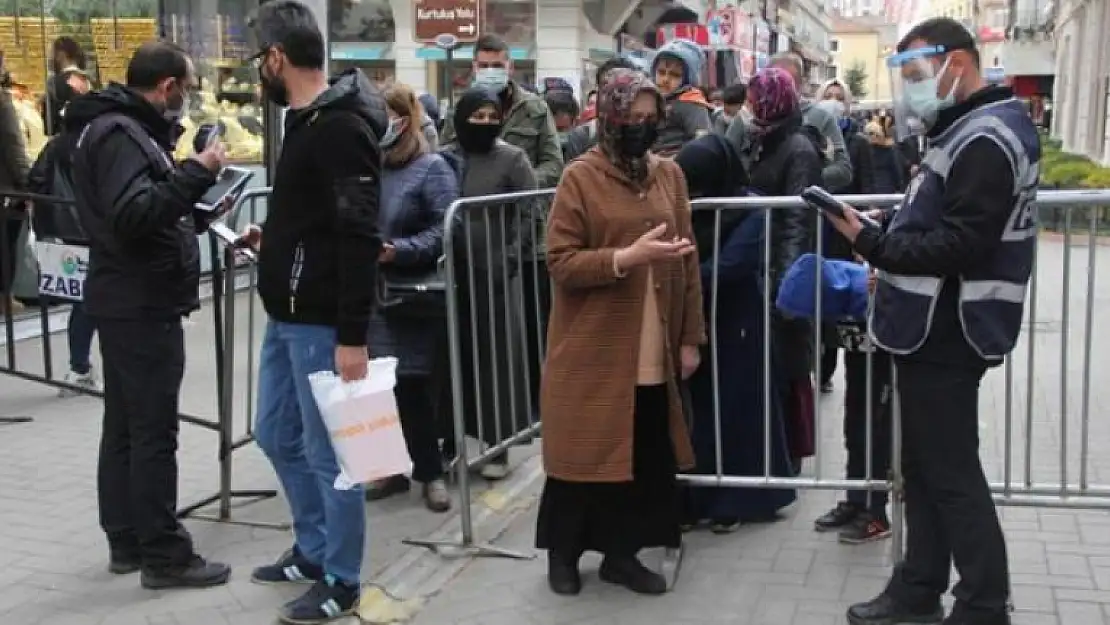 23 İl İçin Tehlike Çanları Öalıyor! Ramazan Ayında Ek Tebdirler Yolda