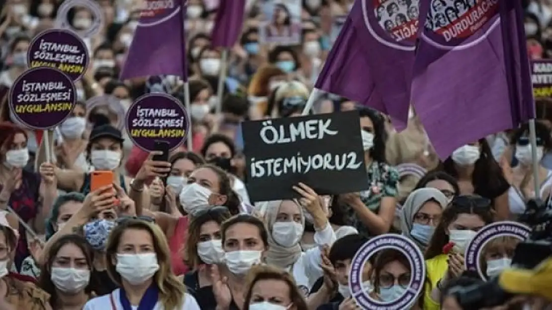 AK Parti'den İstanbul Sözleşmesi Açıklaması: Yetkili Cumhurbaşkanlığı'dır, Karar Hukuka Uygundur