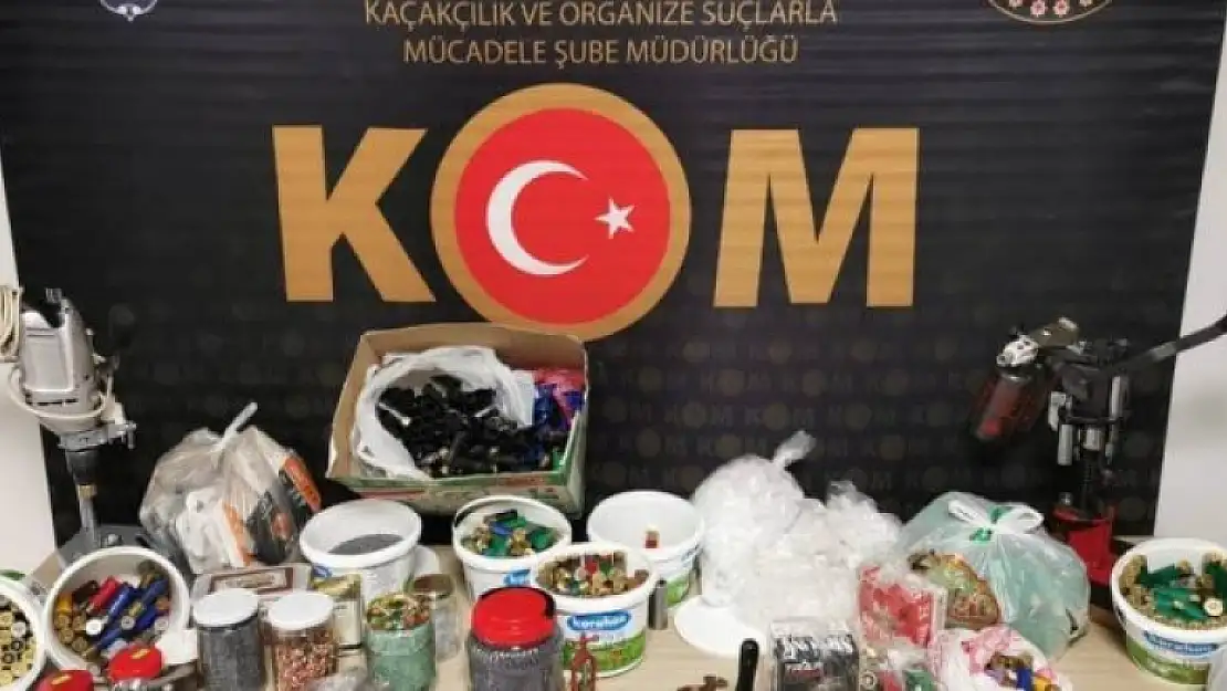 Muğla'da Evinde Tüfek Fişeği Üreten Şüpheli Yakalandı