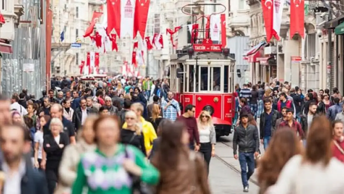 Türkiye'deki İşsiz Sayısı Bin Kişi Azalarak 3 Milyon 861 Bin Kişi Oldu