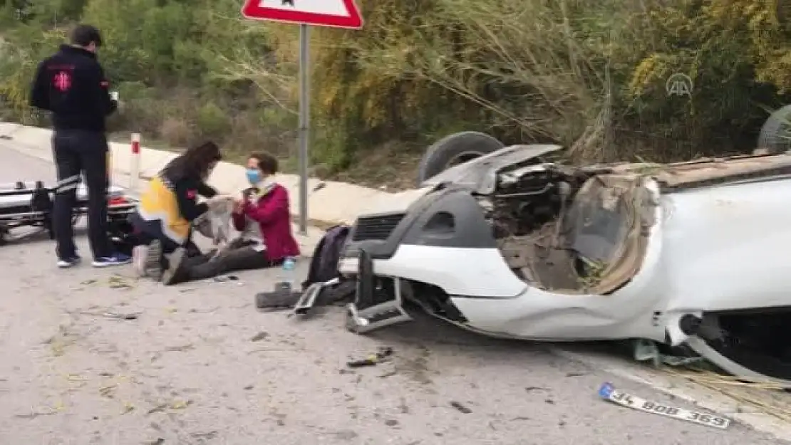 Fethiye'de Devrilen Otomobilin Sürücüsü Yaralandı