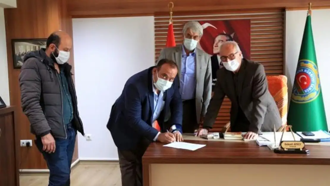 Milaslı Pamuk Çiftçisine Makineli Hasat Garantisi