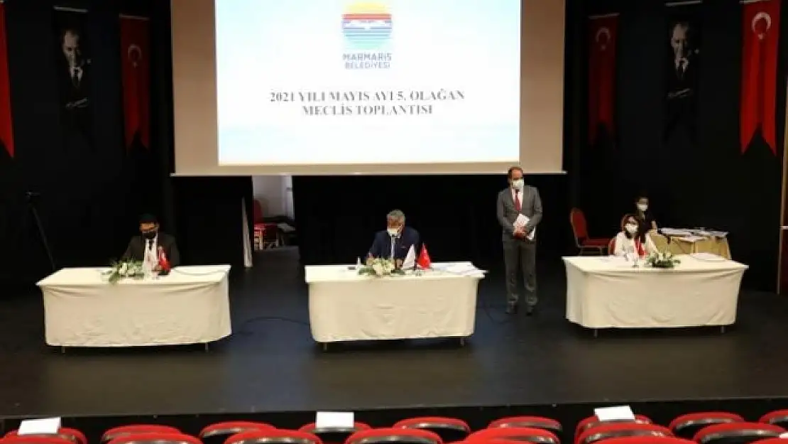 Marmaris Belediyesi'nden Küçük Esnafa 1000 TL Yardım