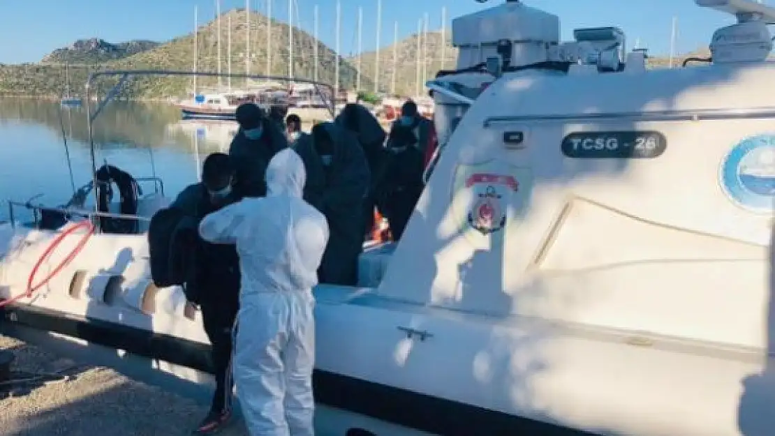 Marmaris'te 11 Kaçak Göçmen Kurtarıldı