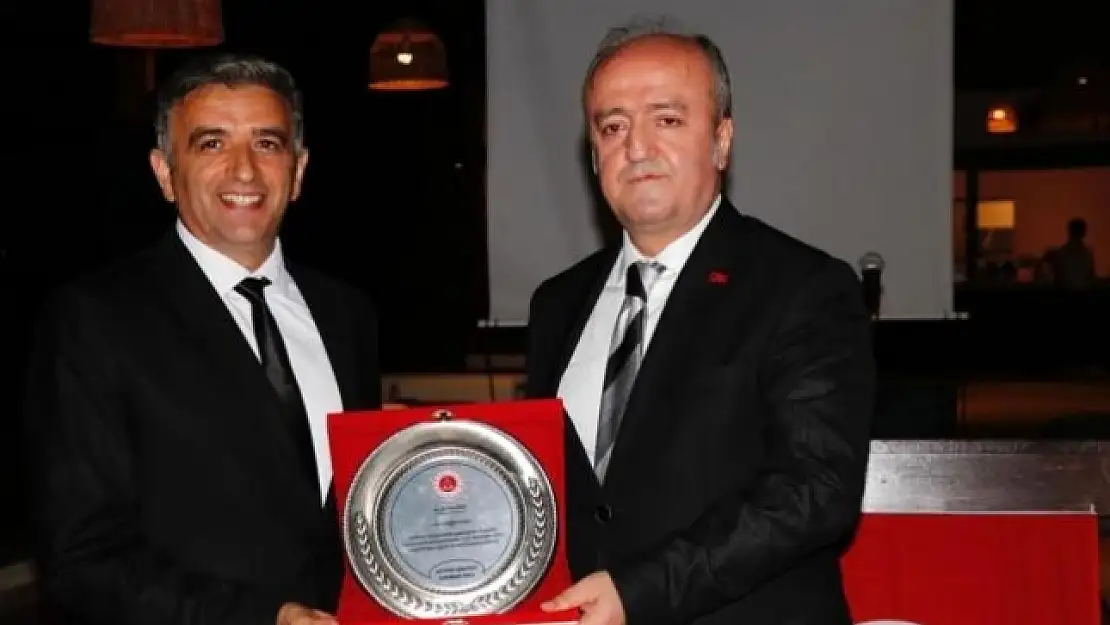 Tayini Çıkan Fethiye Cumhuriyet Başsavcısı, Veda Yemeği Düzenlendi