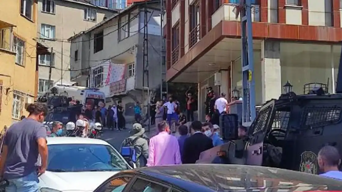 Beyoğlu'nda Silahlı Çatışma: 3 Ölü!