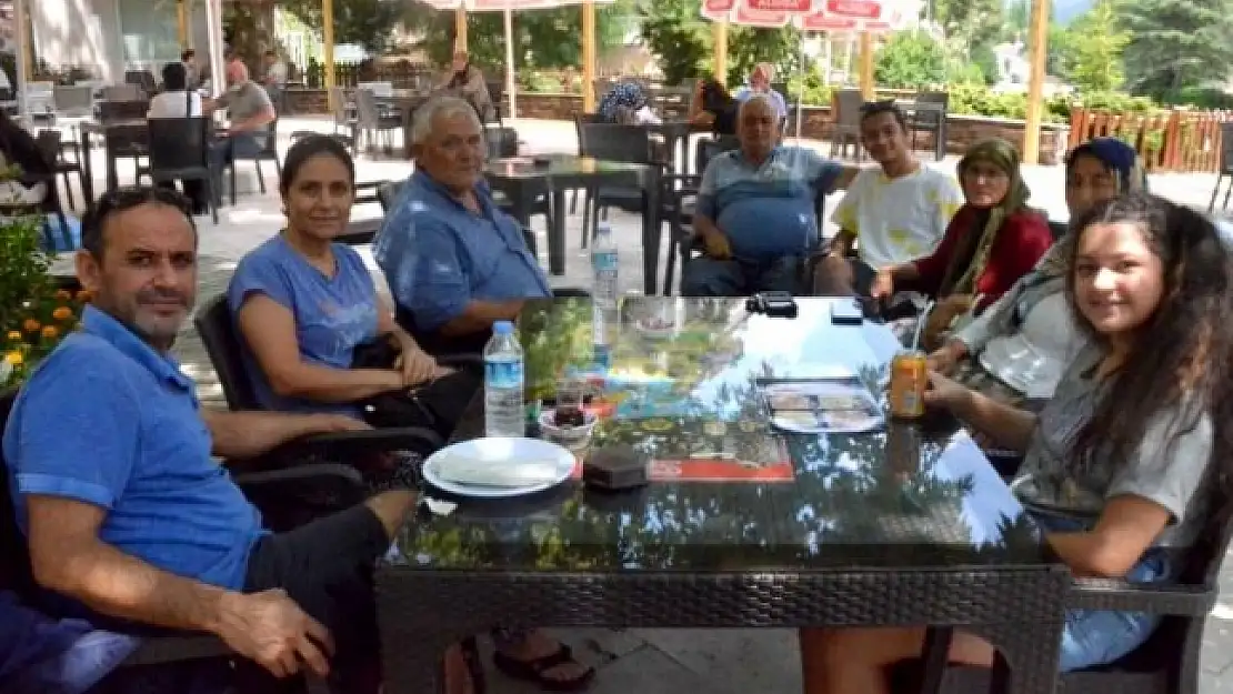 Herkes Muğla'ya, Muğlalı Yaylaya Gitti