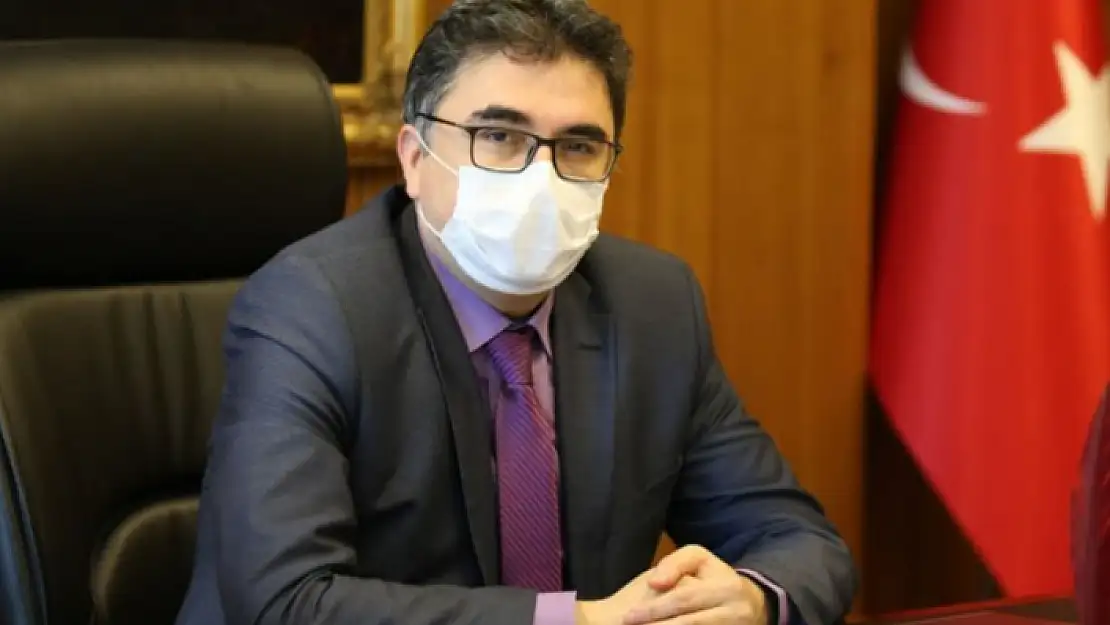 İstanbul Üniversitesi Tıp Fakültesi Dekanı: 4. Dalga, Sonbaharı Beklemeyecek!