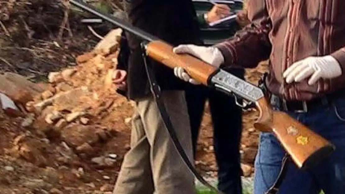 Milas'ta Bir Kişi Evinin Bahçesinde Vurulmuş Halde Bulundu