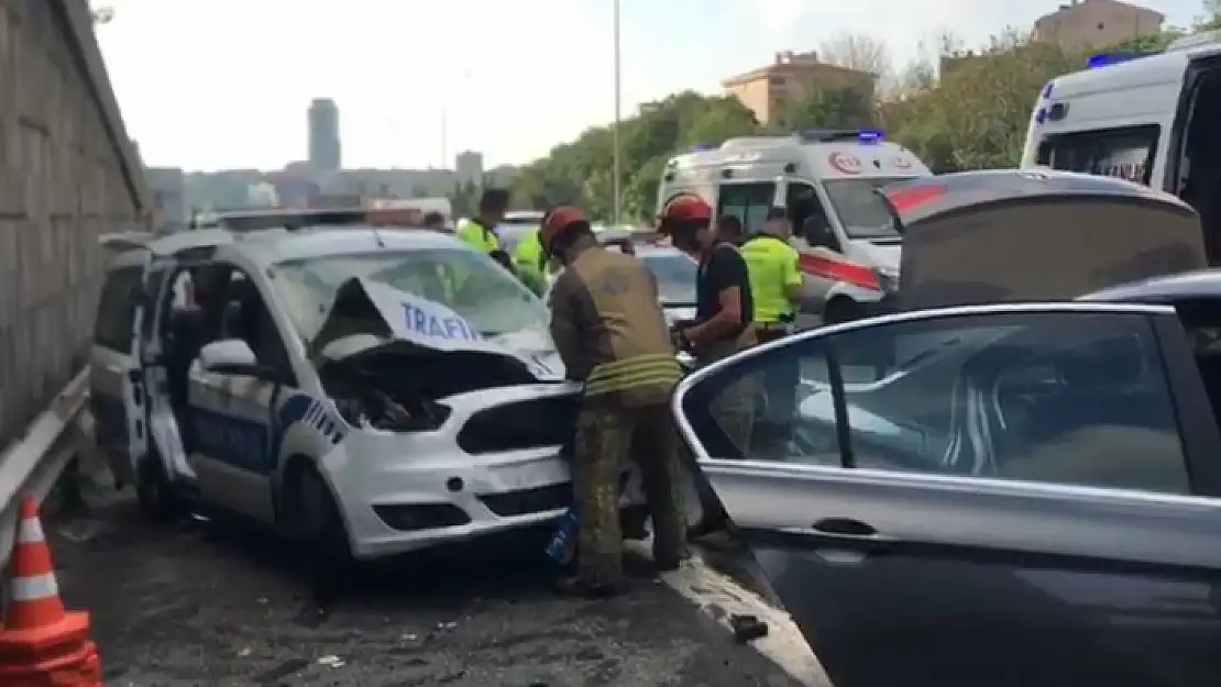 Polis Otosu Kaza Yaptı: Çok Sayıda Yaralı!