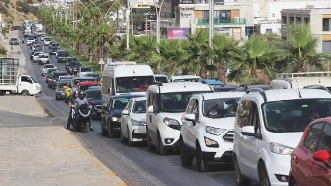 Vatandaşların Tatil İçin Tercih Ettiği Bodrum'un Nüfusu 1 Milyona Yaklaştı