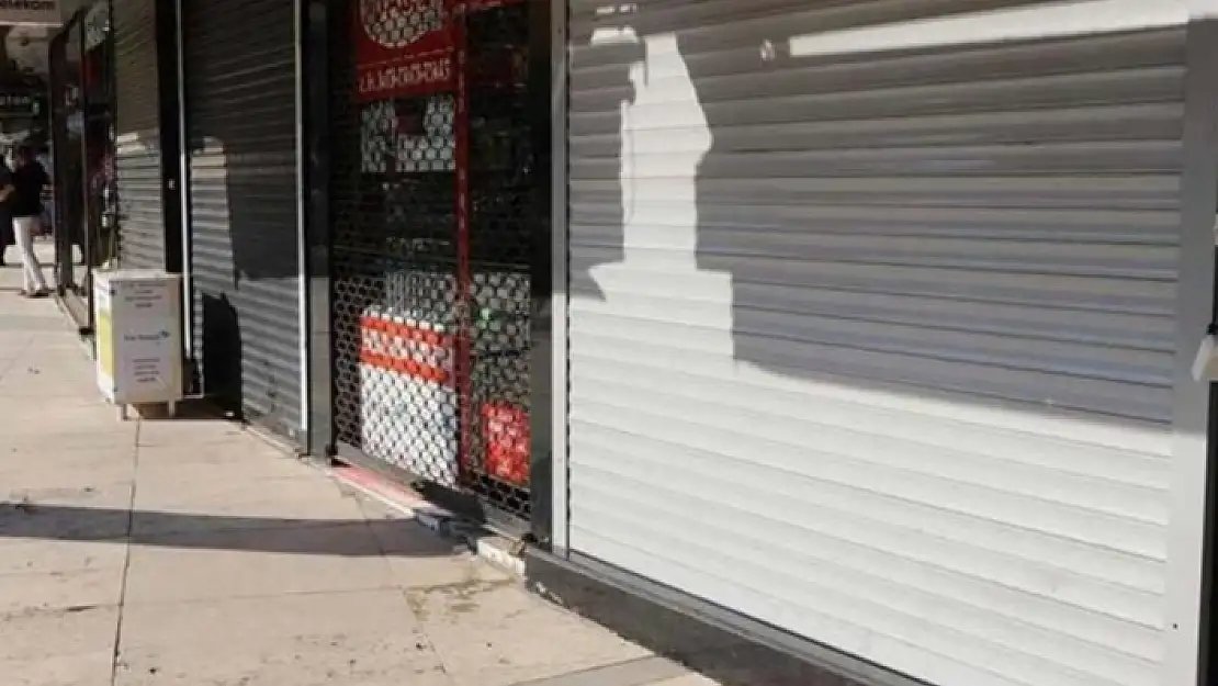 Yılın İlk Yarısında 47 Bin 572 Esnaf ve KOBİ İflas Etti