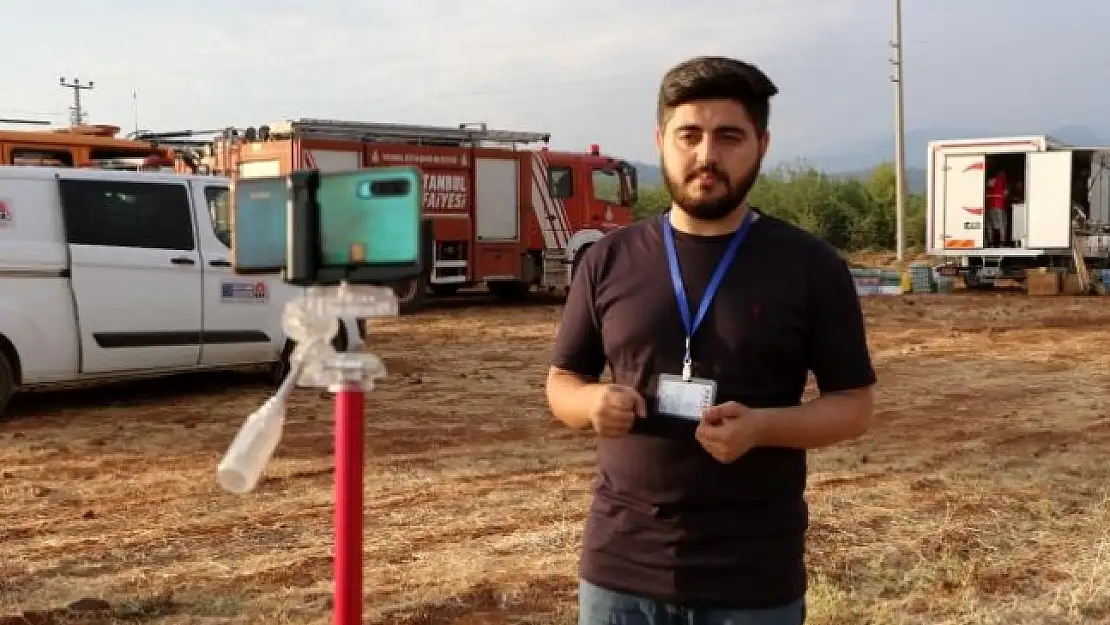 Azerbaycanlı Gazeteci Balayını Bırakıp Türkiye'ye Yangına Koştu