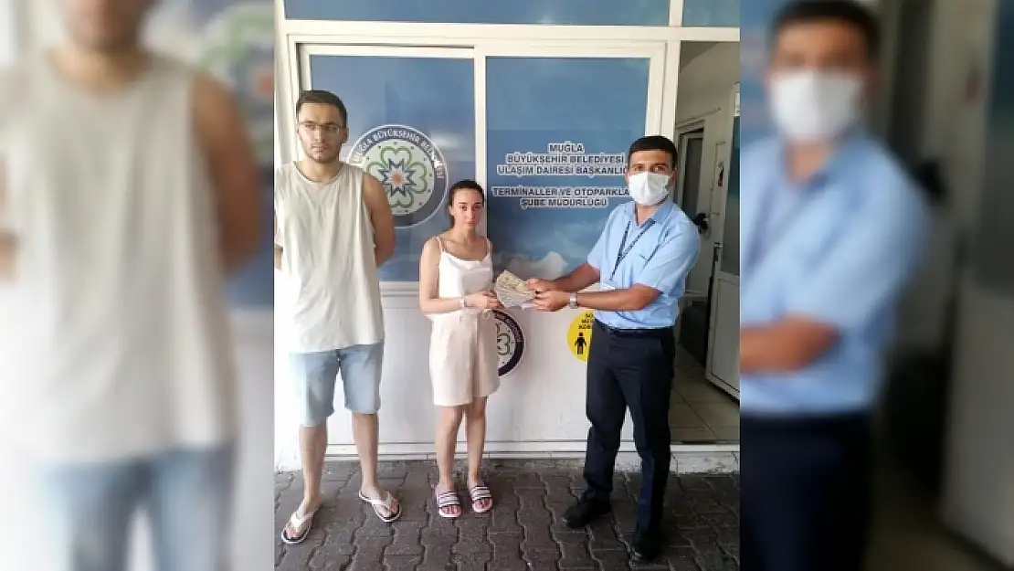 Bodrumlu Şoförden Örnek Davranış!