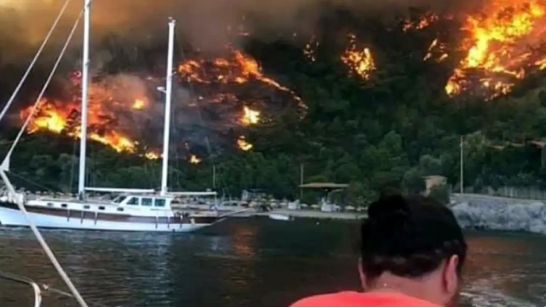 Çökertme'ye Kül Yağıyor