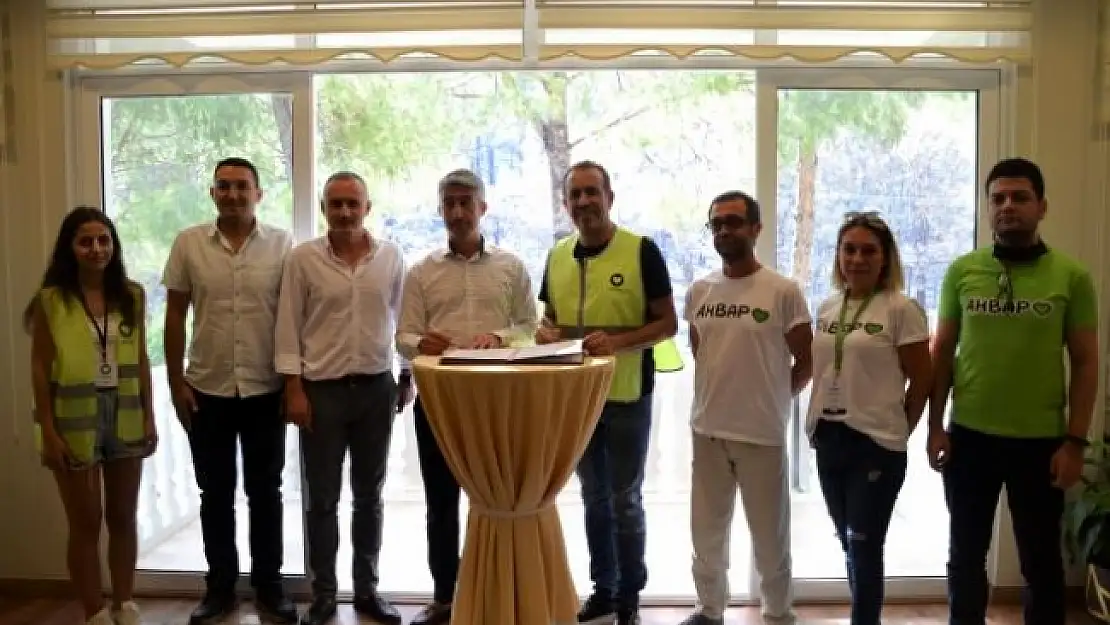 Marmaris Belediye Başkanı Oktay, Haluk Levent ile 'Ahbap' Oldu