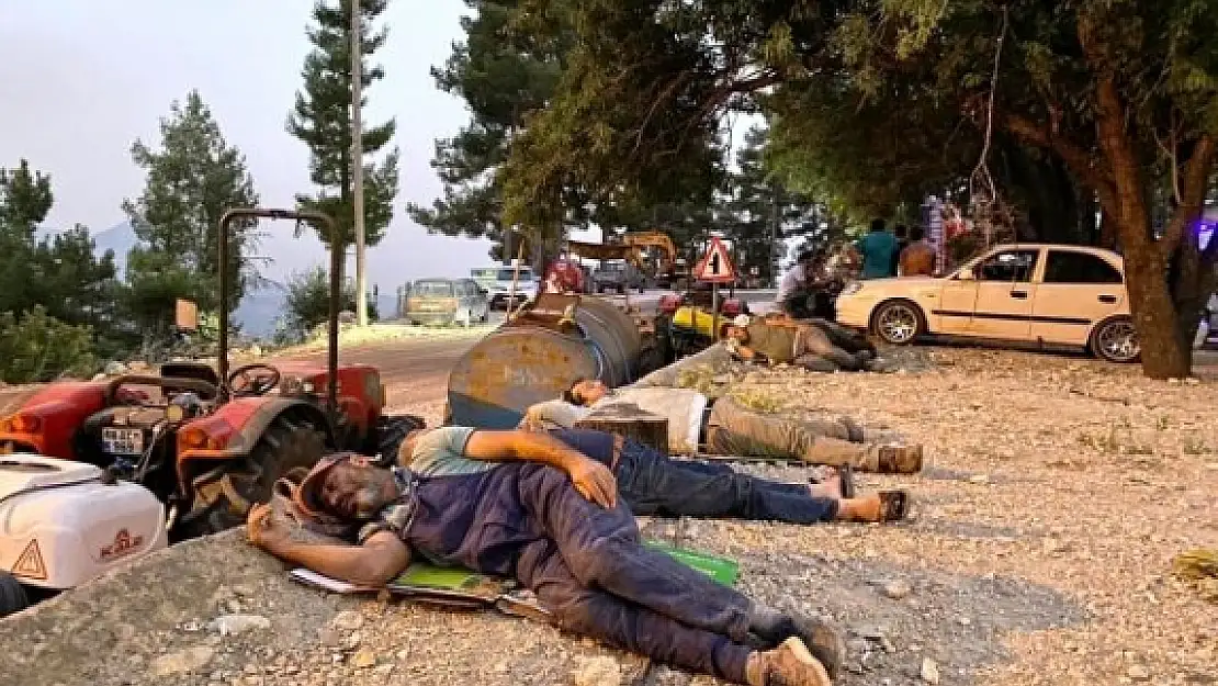 Seydikemer'deki Bu Fotoğraf Çok Şey  Anlatıyor