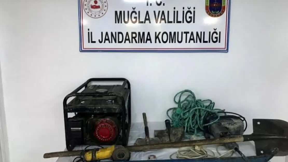 Yatağan'da Kaçak Kazı İçin Tünel Kazmışlar