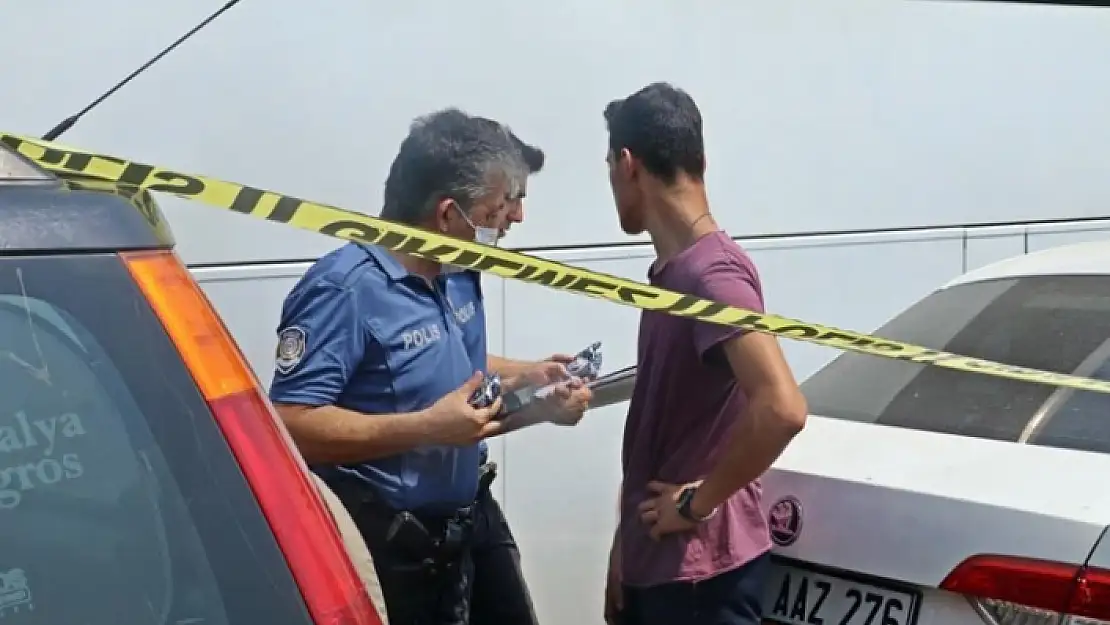Yolcu Otobüsünün Şoförü Bagajda Ölü Bulundu