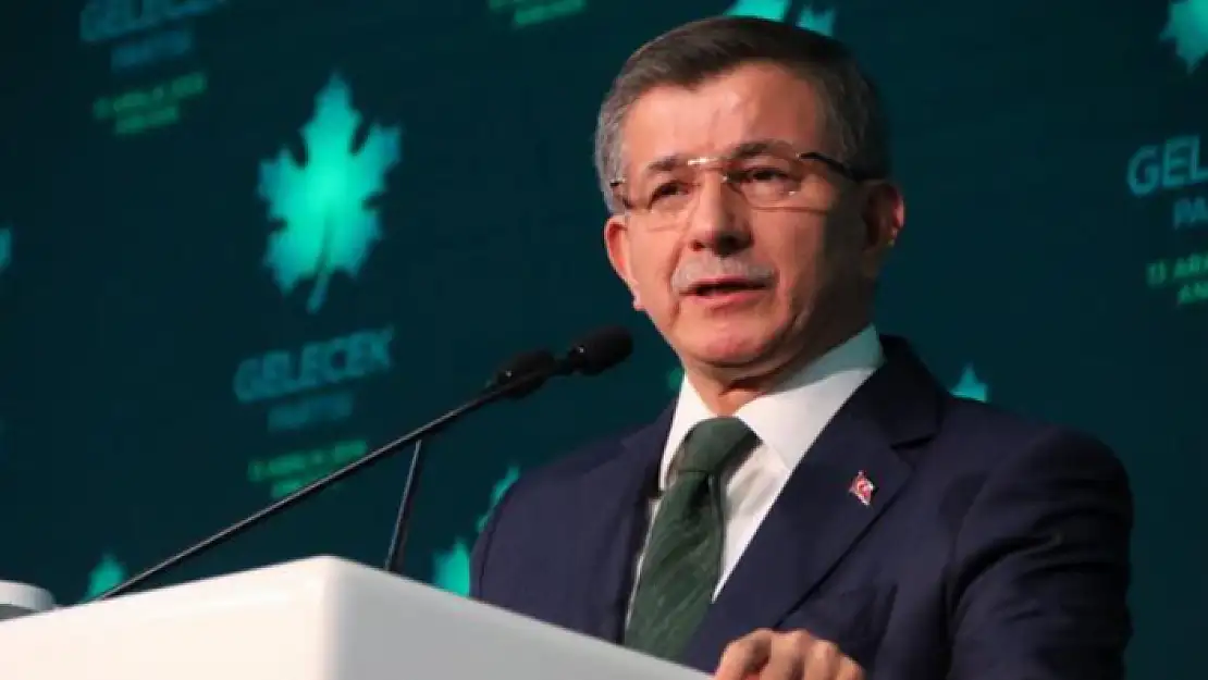 Davutoğlu'ndan Yurt Sorunu Yorumu: Kız Öğrencilerde Okula Gitme Oranı Düşebilir