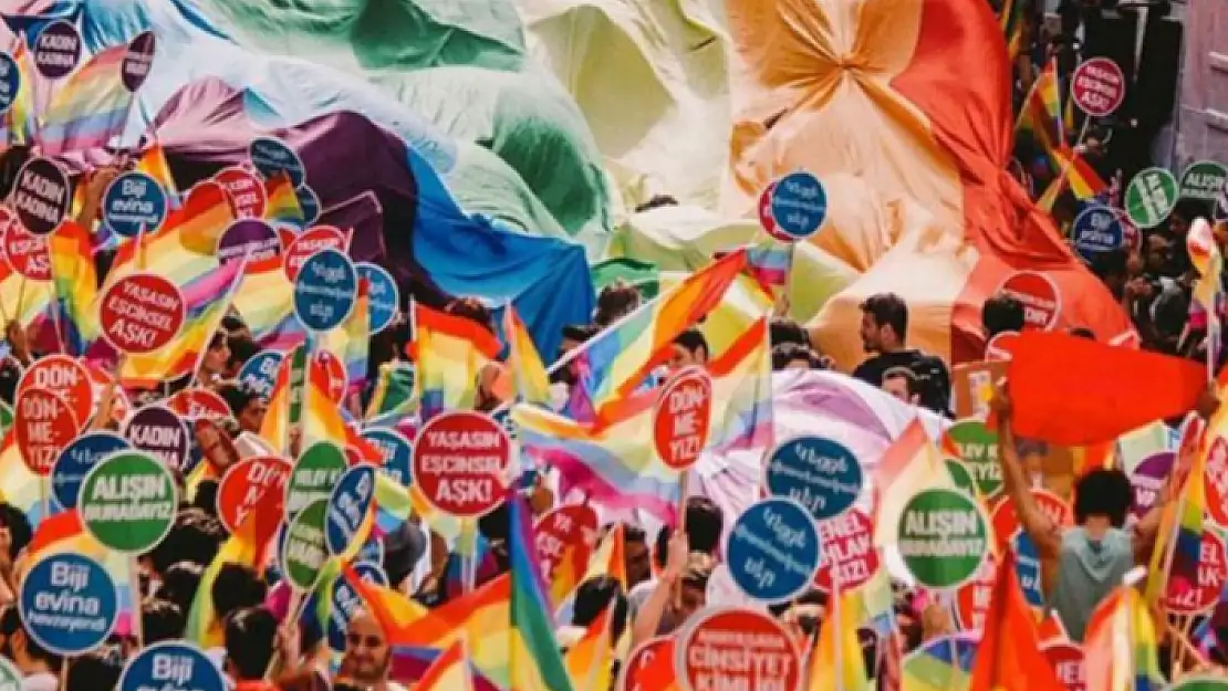 LGBTİQ+'li 8 Kişi Hakkında Dava Açıldı