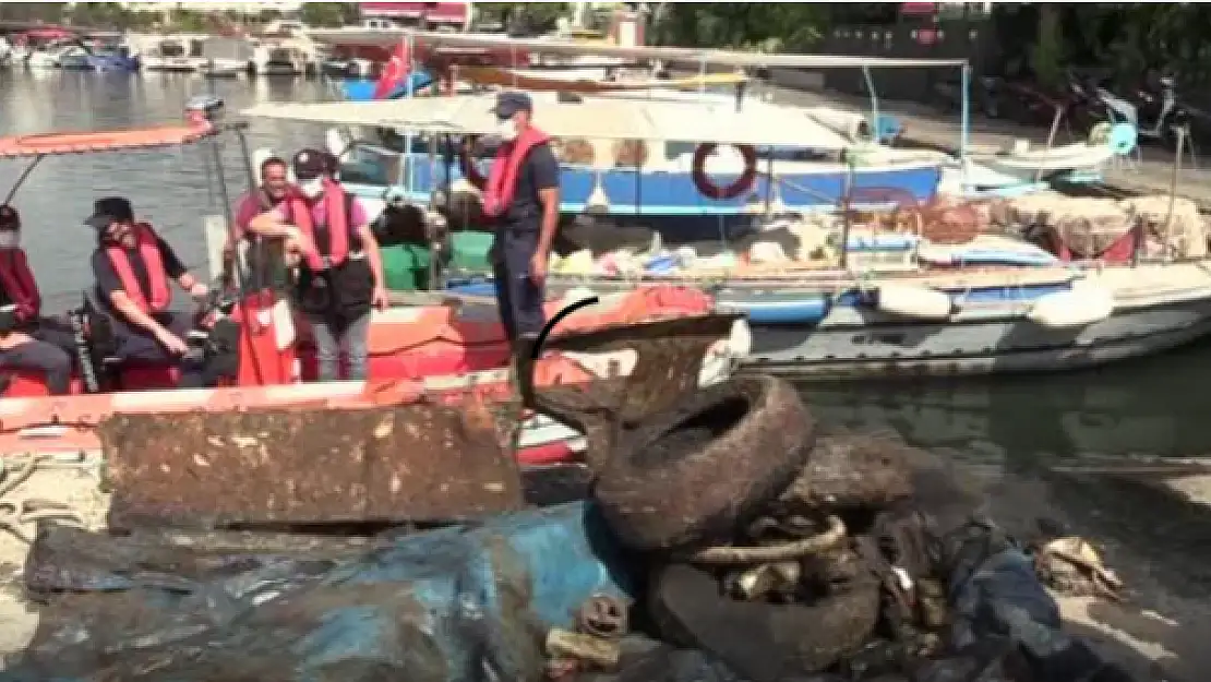 Marmaris'te Dalgıçlar, Derelerde Temizlik Yaptı