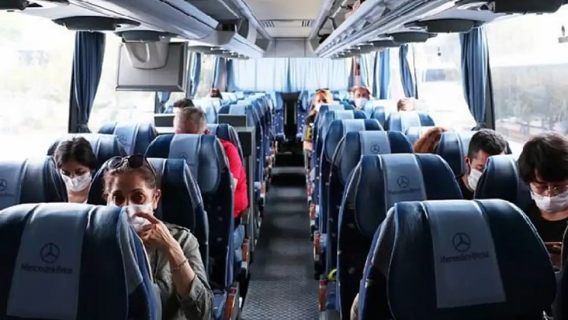 Vatandaş Değişmeyen Otobüs Fiyatlarına Tepkili!