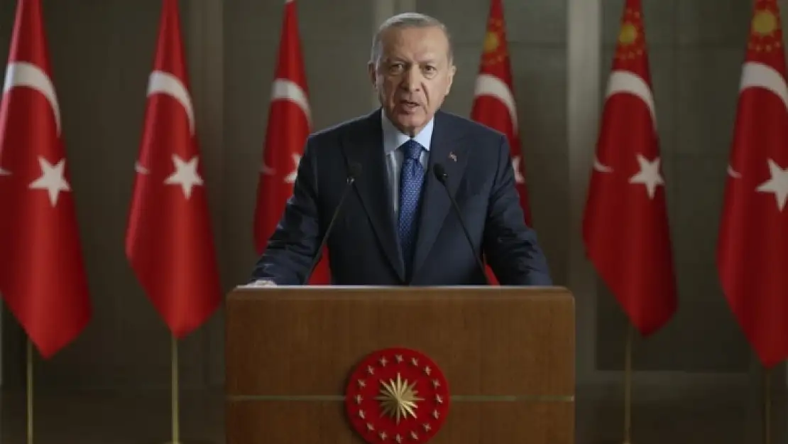 Cumhurbaşkanından Kendi Maaşına Yüzde 14'lük Zam!