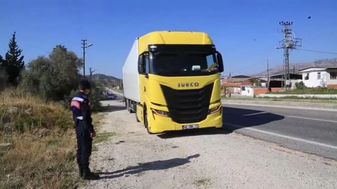 Milas'taki Tırın Çarptığı Yayadan Acı Haber