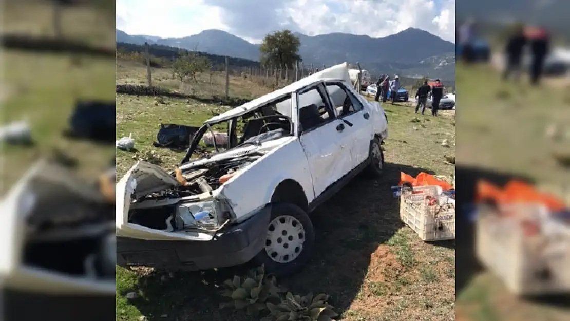 Seydikemer'de Yol Kenarına Devrilen Otomobilde Ölü ve Yaralı Var