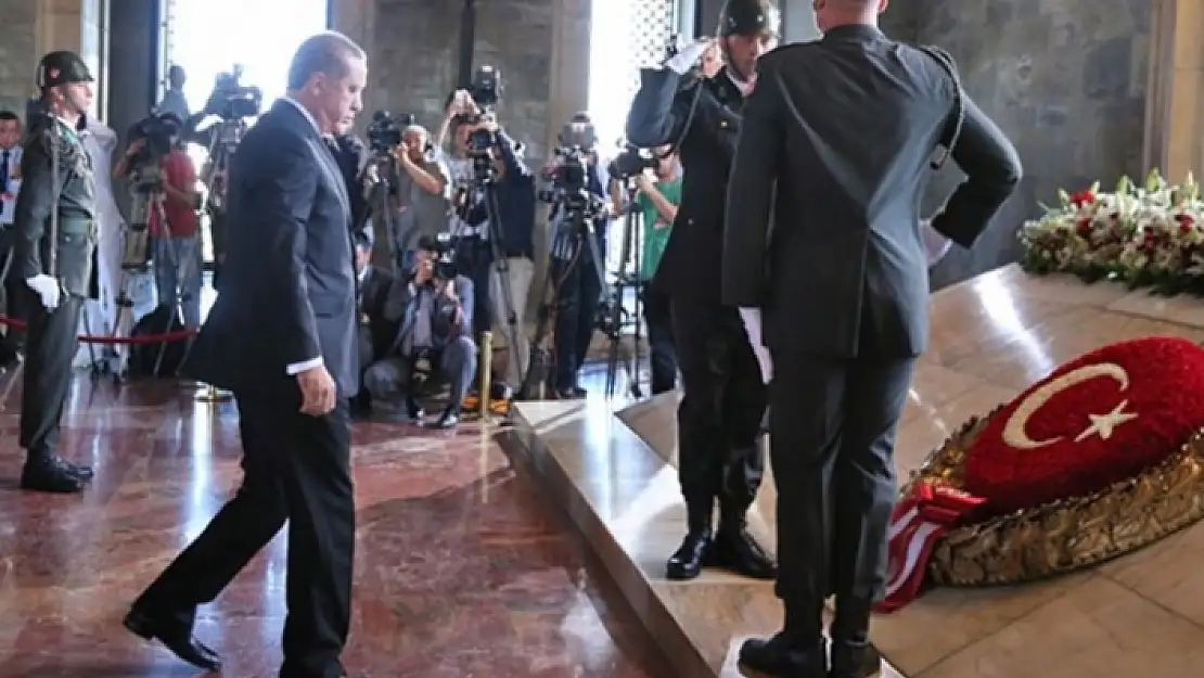 Cumhurbaşkanı Erdoğan'dan 10 Kasım Mesajı!