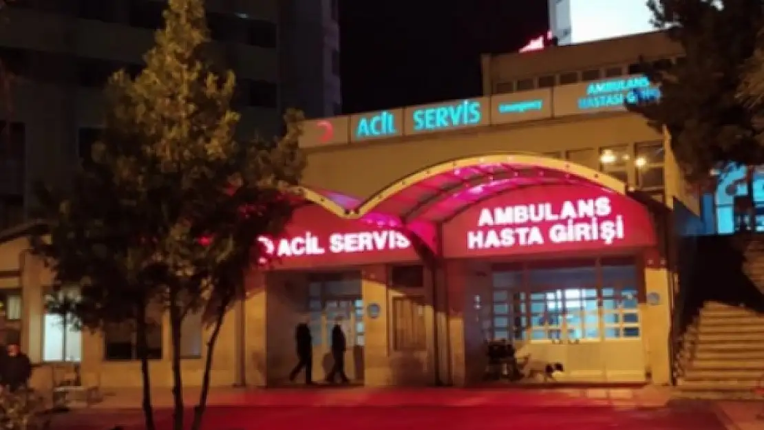 Hastane Tuvaletinde Doğurduğu Bebeği Bırakıp Kaçmaya Çalıştı!