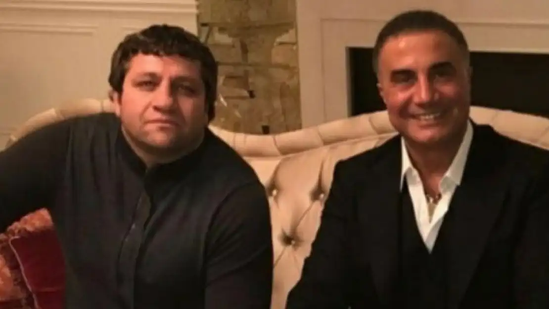 Interpol Araması Olan Mafya Lideri İzmir'de Yakalandı